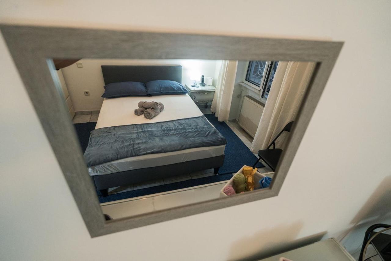 Marina Apartment Πειραιάς Εξωτερικό φωτογραφία